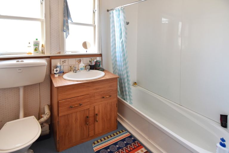 Photo of property in 15 Hunter Crescent, Twizel, 7901