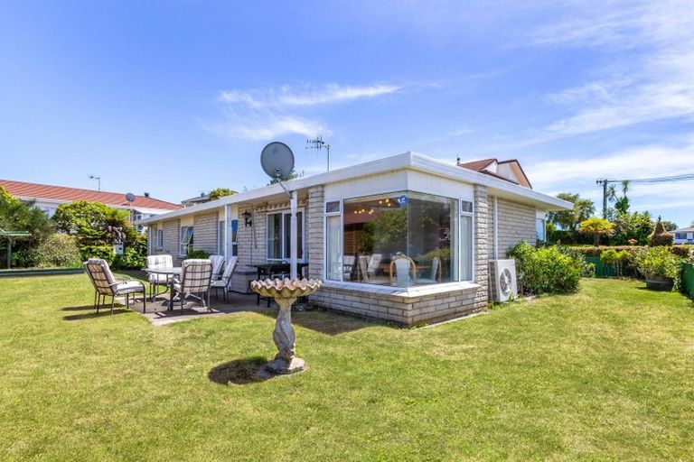 Photo of property in 96 Acacia Bay Road, Nukuhau, Taupo, 3330