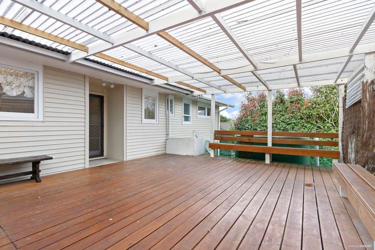 Photo of property in 60 Glendene Avenue, Glendene, Auckland, 0602