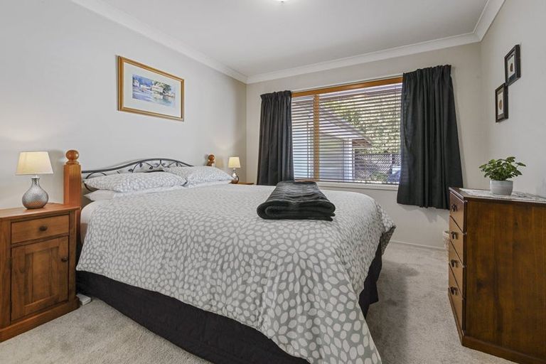 Photo of property in 9a Harrod Place, Rangiora, 7400