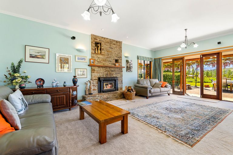 Photo of property in 1031 Earnscleugh Road, Earnscleugh, Alexandra, 9391