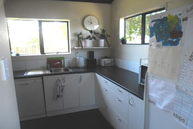 Photo of property in 6 Linwood Drive, Paraparaumu, 5032