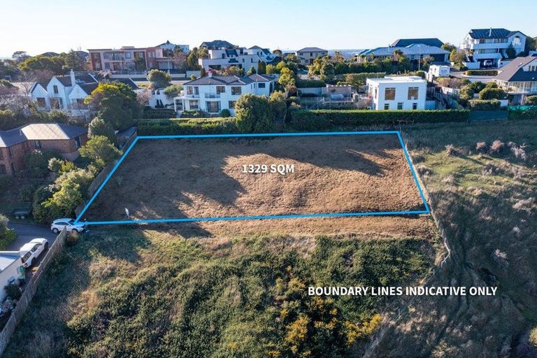 Photo of property in 5 Sedbergh Place, Westmorland, Christchurch, 8025