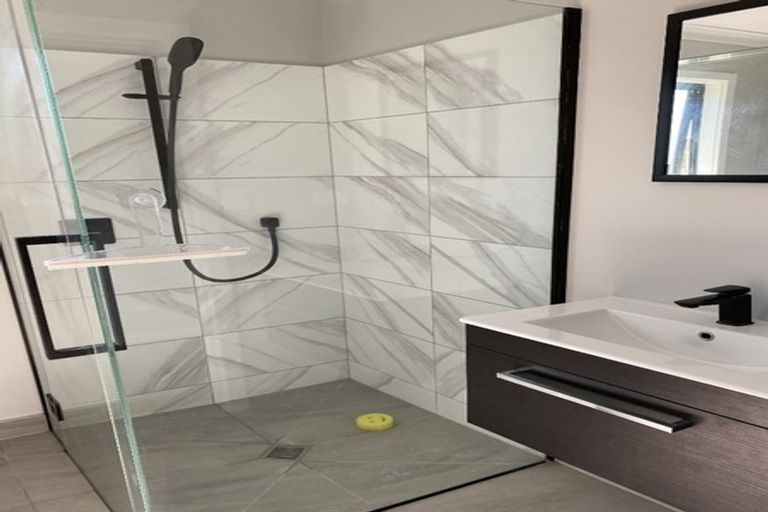 Photo of property in 11 Paraire Road, Karamu, Hastings, 4172