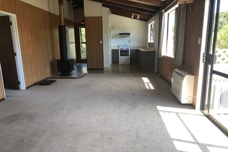 Photo of property in 10 Huia Street, Waikawa, Picton, 7220