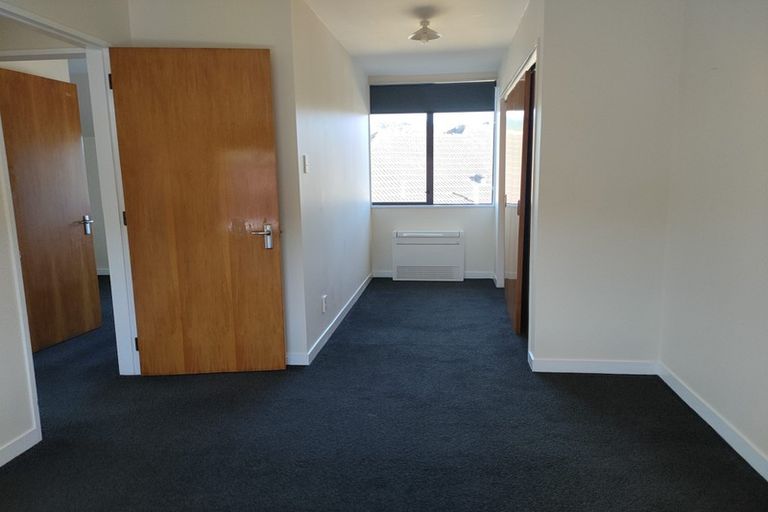 Photo of property in 17 Mcbain Grove, Avalon, Lower Hutt, 5011