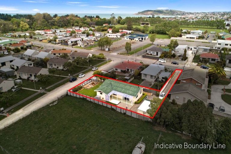 Photo of property in 22 College Street, Oamaru North, Oamaru, 9400