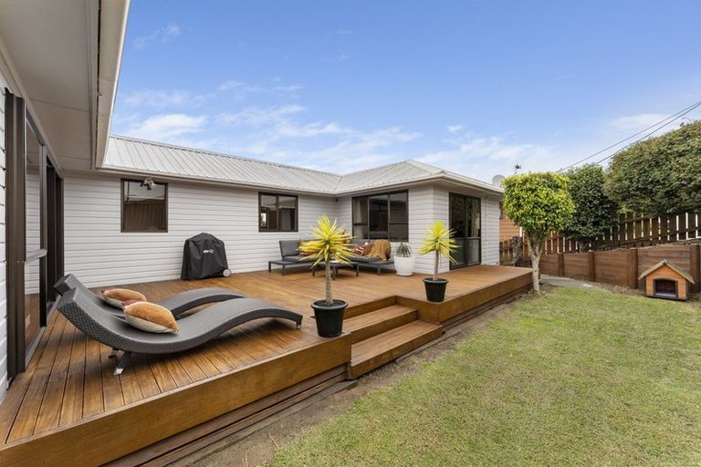 Photo of property in 70 Tarahua Road, Welbourn, New Plymouth, 4310