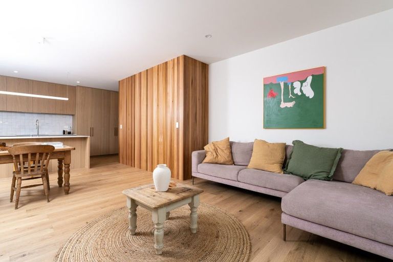 Photo of property in 9 Pekapeka Street, Raglan, 3225