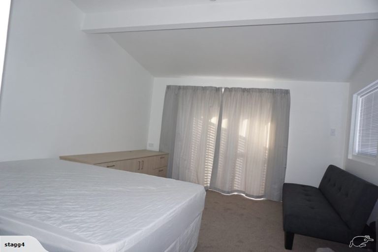 Photo of property in 594 Barbadoes Street, Edgeware, Christchurch, 8013