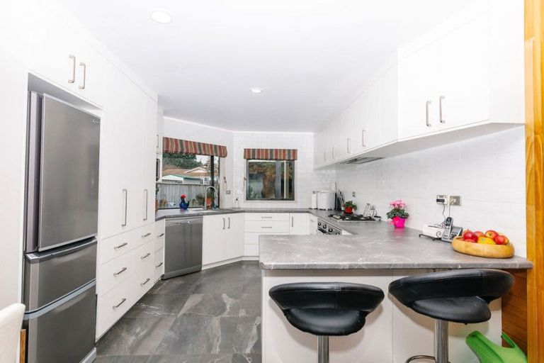 Photo of property in 24 Ruahine Street, Dannevirke, 4930