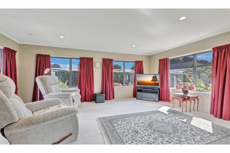 Photo of property in 75 Clearbrook Lane, Rangiora, 7400