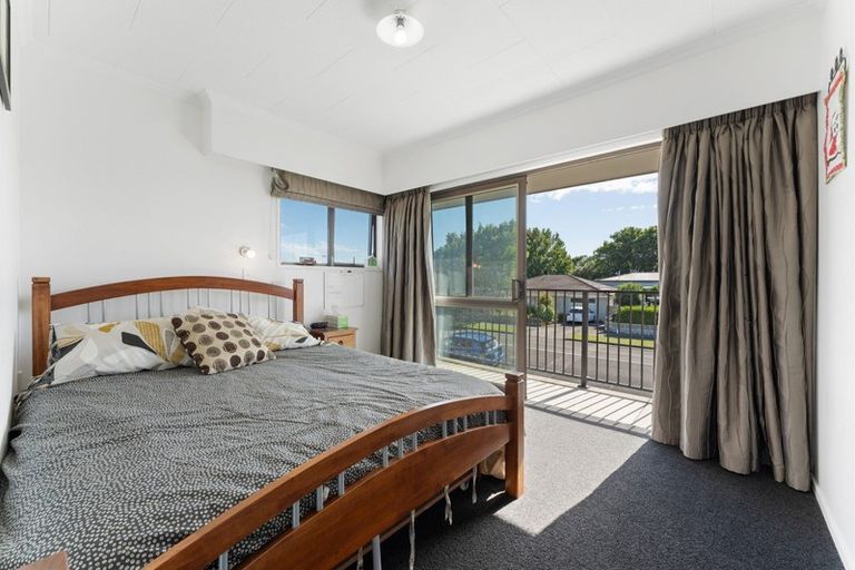 Photo of property in 417 College Street, Hokowhitu, Palmerston North, 4410
