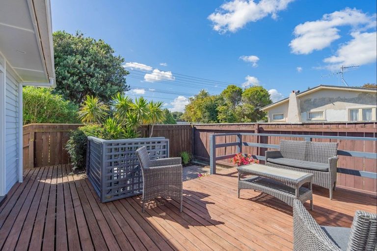 Photo of property in 53 Kirk Street, Otaki, 5512