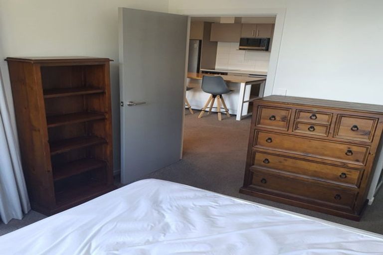 Photo of property in Wyndham Gardens Apartments, 410/30 Red Oaks Drive, Frankton, Queenstown, 9300