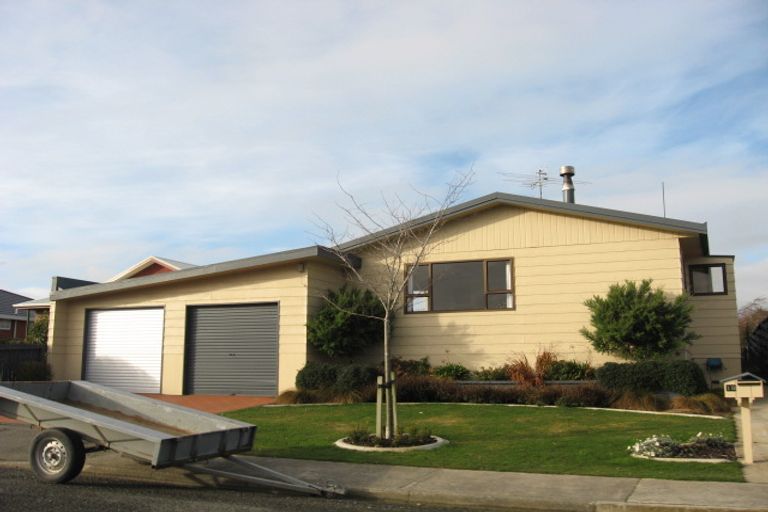 Photo of property in 19 Craig Street, Waikiwi, Invercargill, 9810
