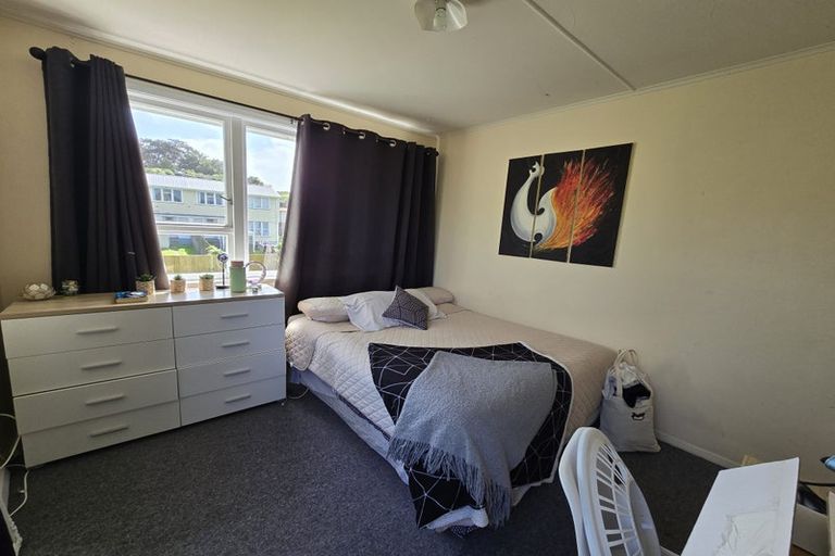 Photo of property in 136b Dimock Street, Titahi Bay, Porirua, 5022