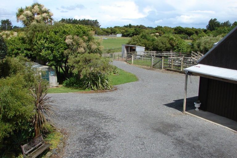 Photo of property in 242 Oreti Road, Otatara, Invercargill, 9879