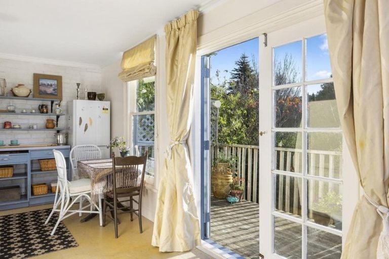 Photo of property in 35 Brownville Crescent, Maori Hill, Dunedin, 9010