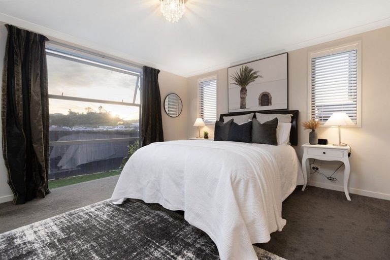 Photo of property in 20 Rochfort Crescent, Pyes Pa, Tauranga, 3112