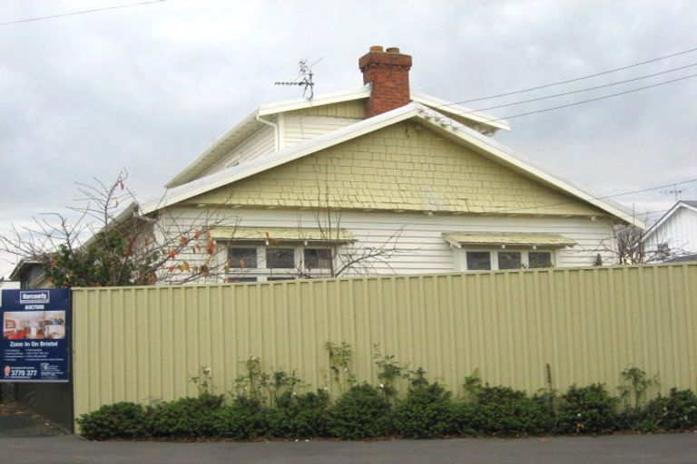 Photo of property in 2/135 Bristol Street, St Albans, Christchurch, 8014