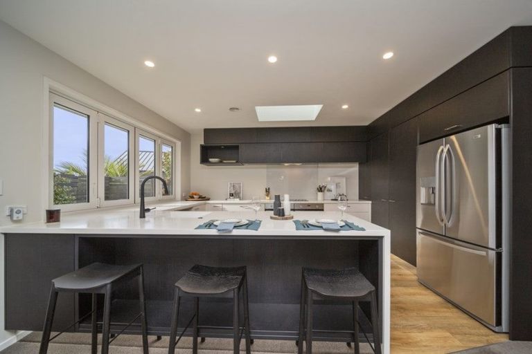 Photo of property in 5/31 Links Drive, Waiwhakaiho, New Plymouth, 4312