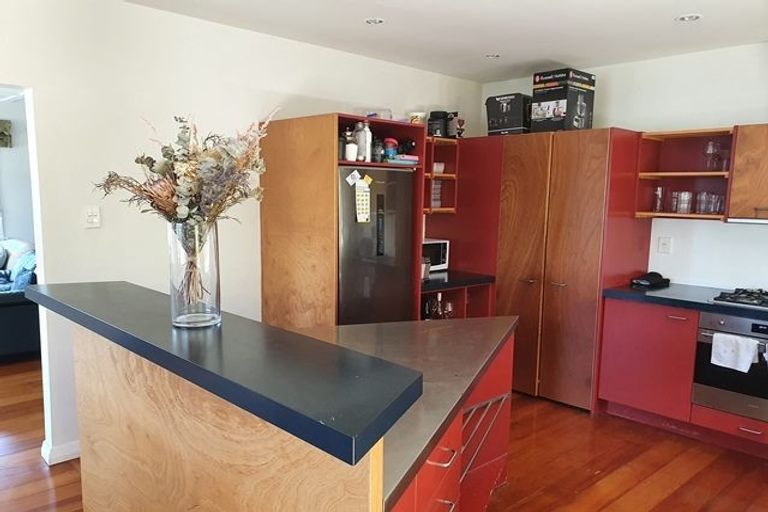 Photo of property in 113a Grafton Road, Roseneath, Wellington, 6011