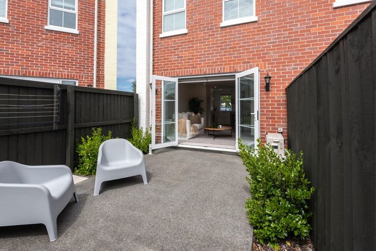 Photo of property in 113 Coronation Street, Spreydon, Christchurch, 8024