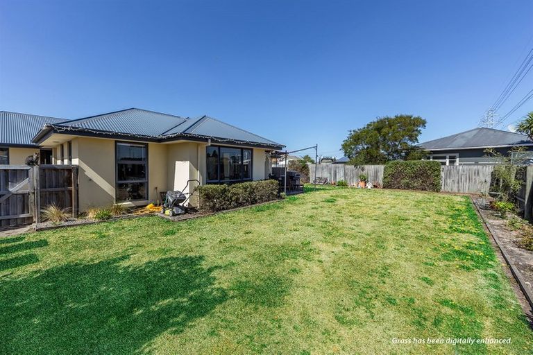 Photo of property in 31 Kaniere Avenue, Hei Hei, Christchurch, 8042