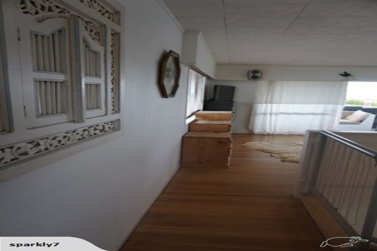 Photo of property in 924c Papamoa Beach Road, Papamoa Beach, Papamoa, 3118