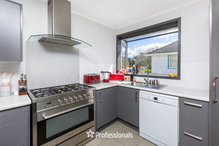 Photo of property in 56 Clyma Street, Elderslea, Upper Hutt, 5018