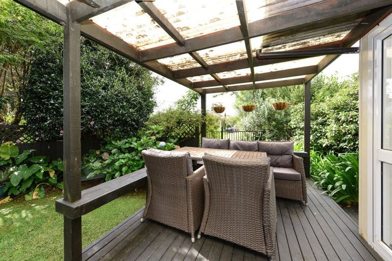 Photo of property in 6 Augusta Street, Fairfield, Hamilton, 3214