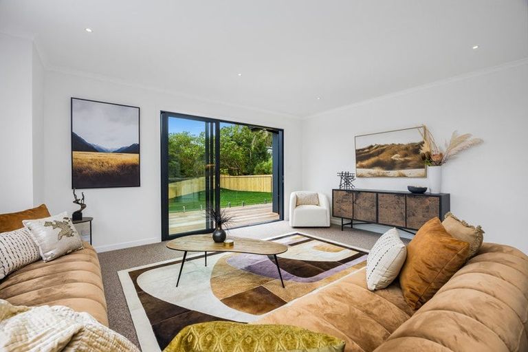 Photo of property in 12a Walbrook Road, Manly, Whangaparaoa, 0930