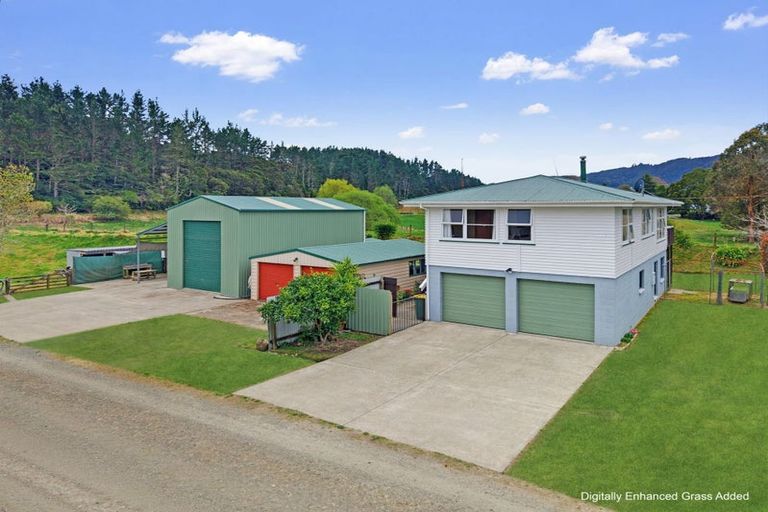 Photo of property in 745 Rewatu Road, Poroporo, Whakatane, 3191