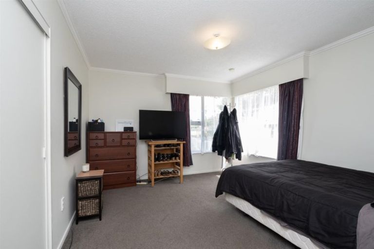 Photo of property in 24 High Street South, Eltham, 4322
