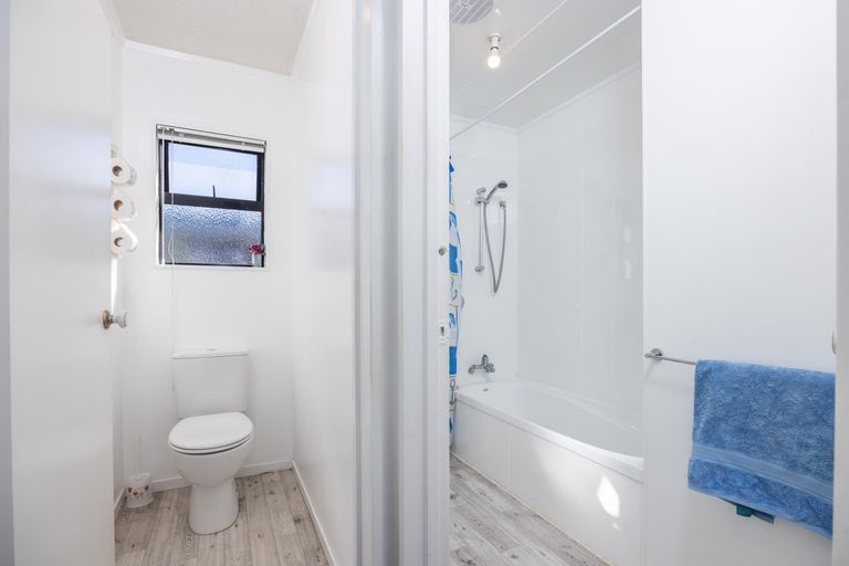 Photo of property in 39 Dinsdale Road, Dinsdale, Hamilton, 3204