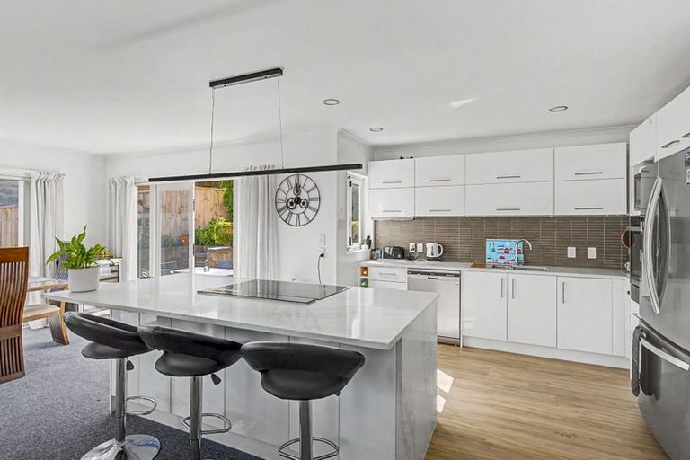 Photo of property in 127 Milne Drive, Paraparaumu, 5032