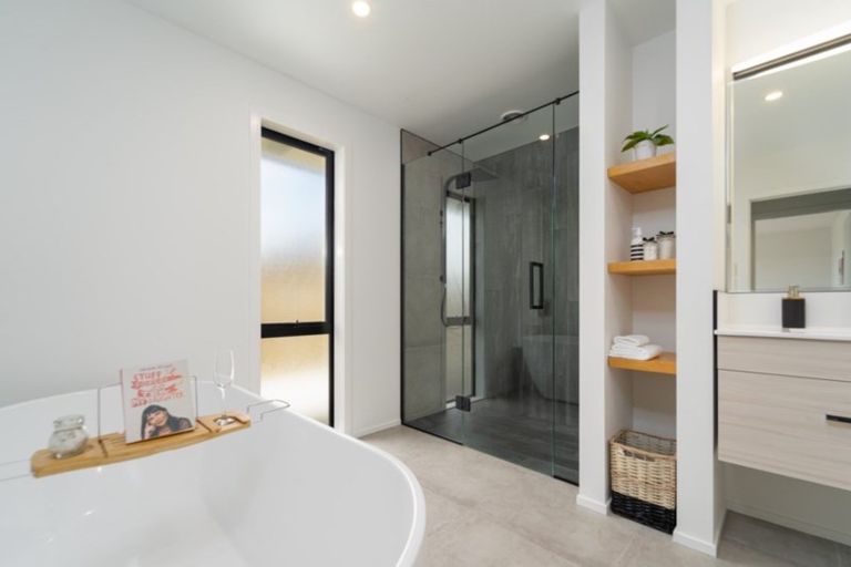 Photo of property in 6 Warrington Court, Carterton, 5713