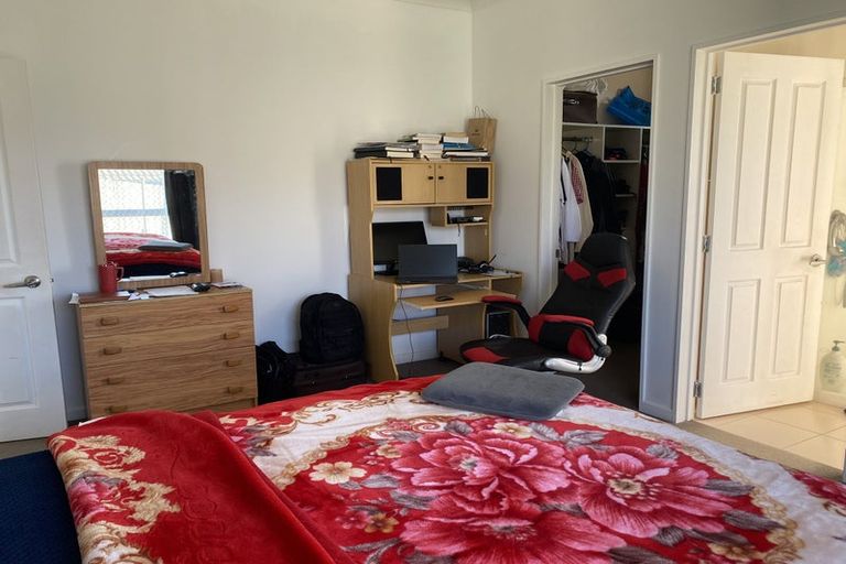 Photo of property in 5a Cartmel Avenue, Massey, Auckland, 0614