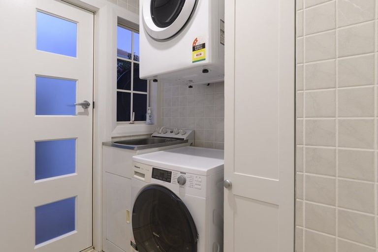 Photo of property in 121b Oceanview Road, Mount Maunganui, 3116