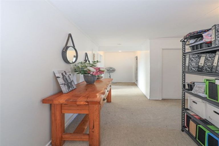 Photo of property in 162 Hakanoa Street, Huntly, 3700