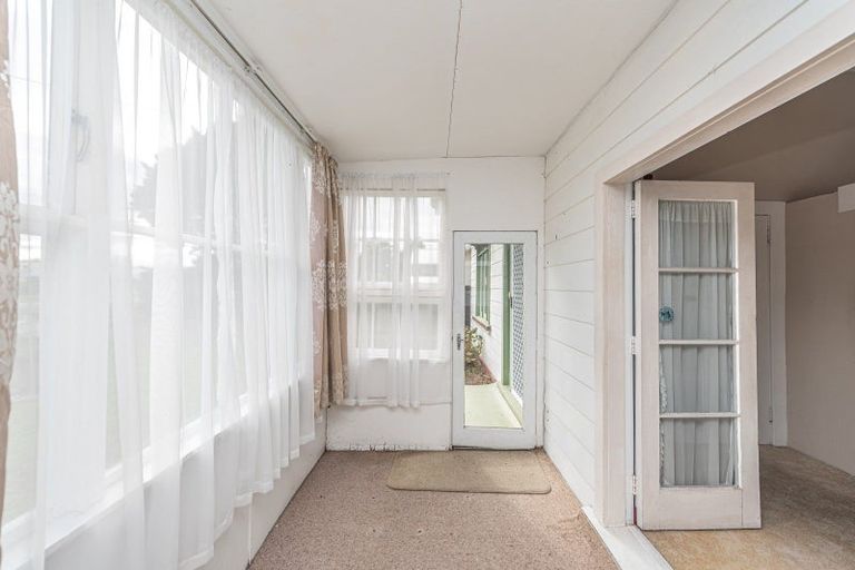 Photo of property in 11 Cambridge Street, Gonville, Whanganui, 4501