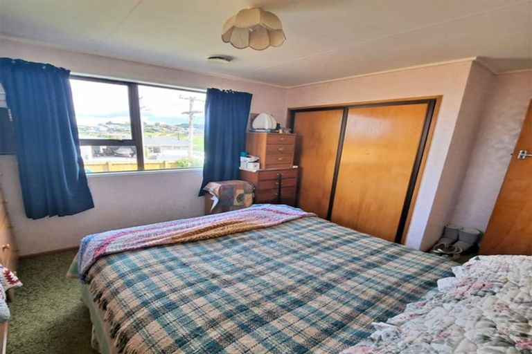 Photo of property in 6 Cambridge Street, Balclutha, 9230