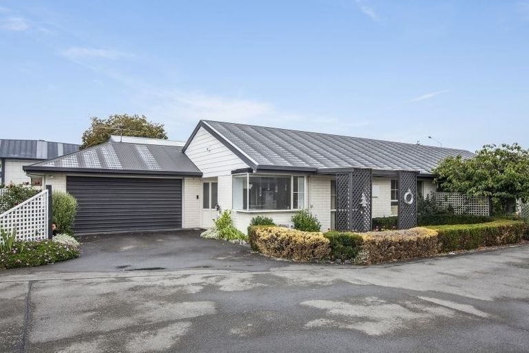 Photo of property in 50a Matipo Street, Riccarton, Christchurch, 8041