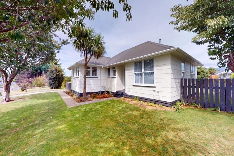 Photo of property in 14 Vincent Drive, Levin, 5510