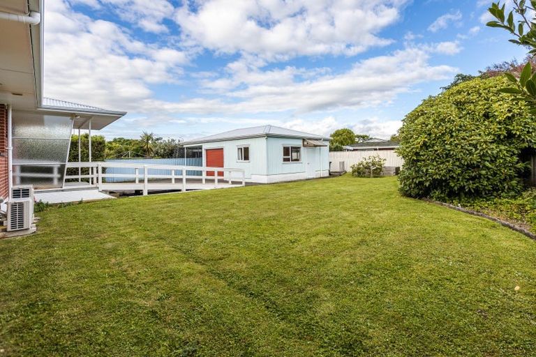 Photo of property in 4 Luton Street, Hokowhitu, Palmerston North, 4410