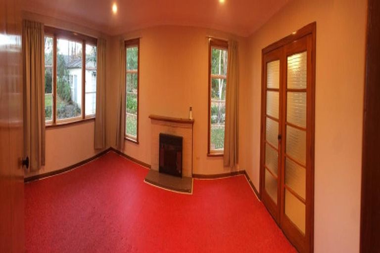 Photo of property in 24 Gloucester Street, Silverstream, Upper Hutt, 5019