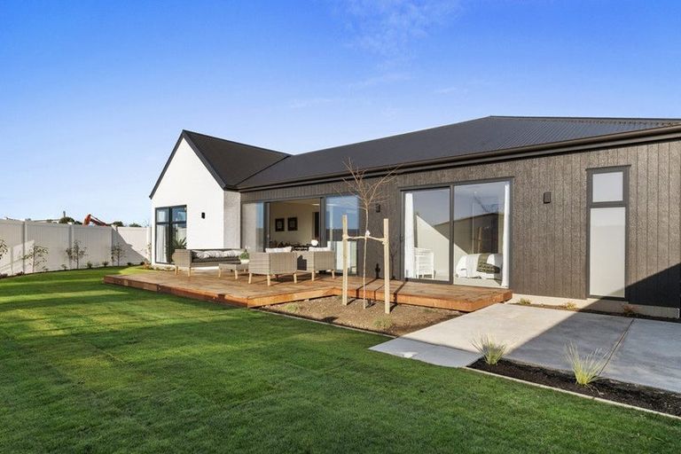 Photo of property in 26 Timara Crescent, Marshland, Christchurch, 8083