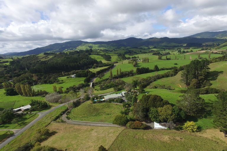 Photo of property in 2195 Diggers Valley Road, Kaitaia, 0481