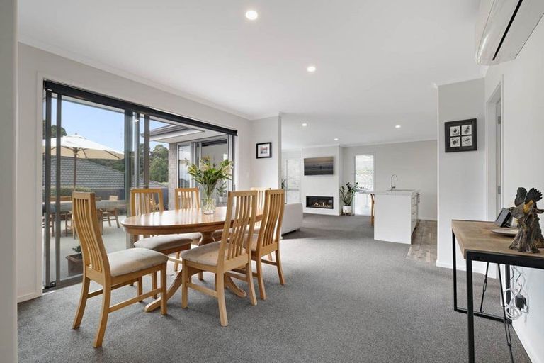 Photo of property in 5 Hayward Place, Ohauiti, Tauranga, 3112